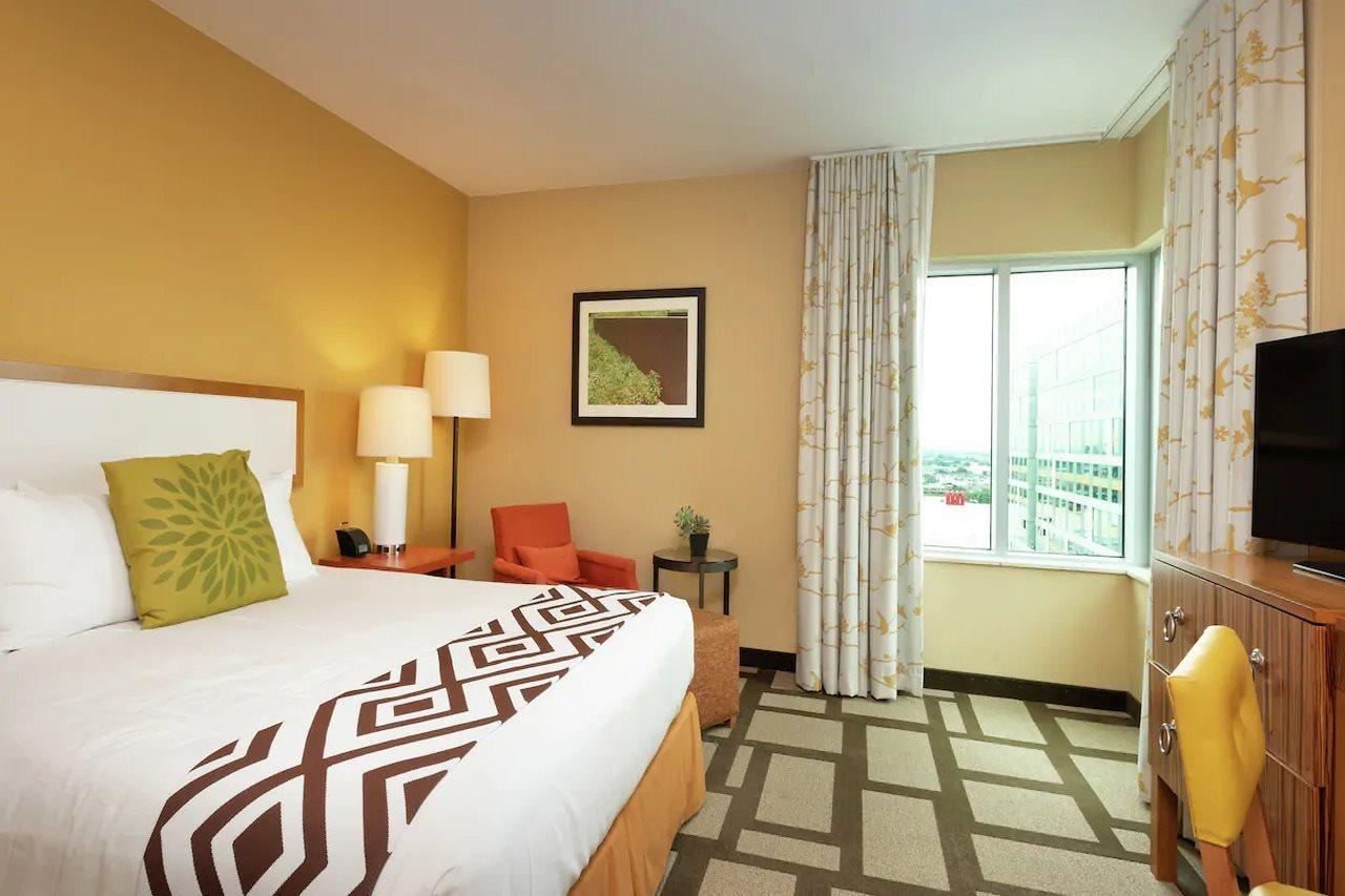 Embassy Suites Houston - Downtown Exteriér fotografie